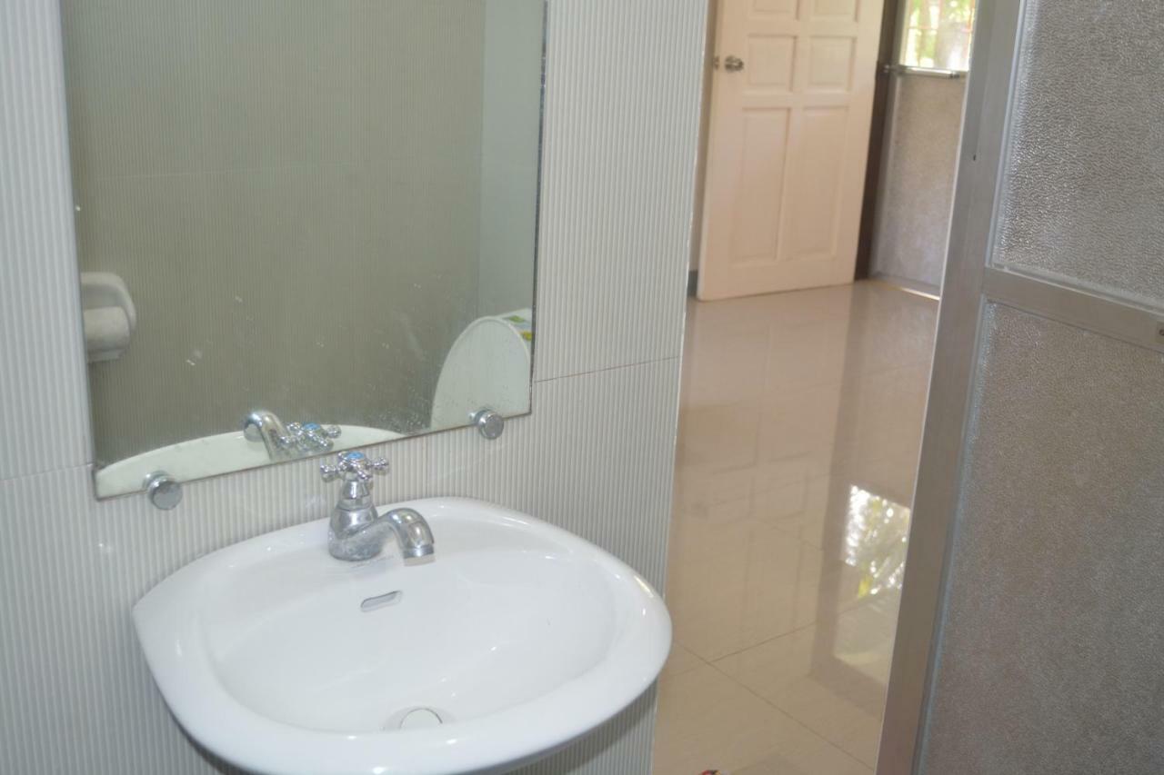Yayay Siargao Villa เจเนอรัลลูนา ภายนอก รูปภาพ